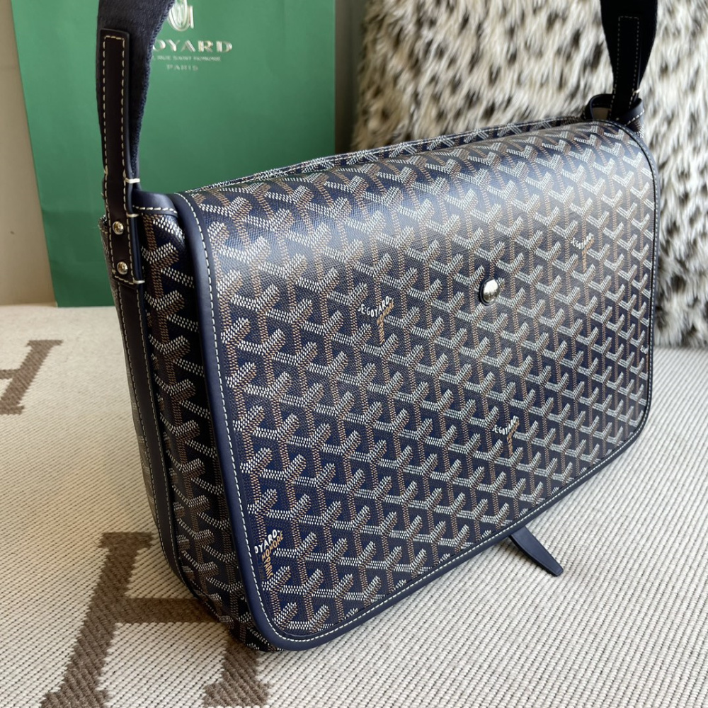 高仿Goyard*Capetien系列CAPETIS郵差包深藍中號免檢版