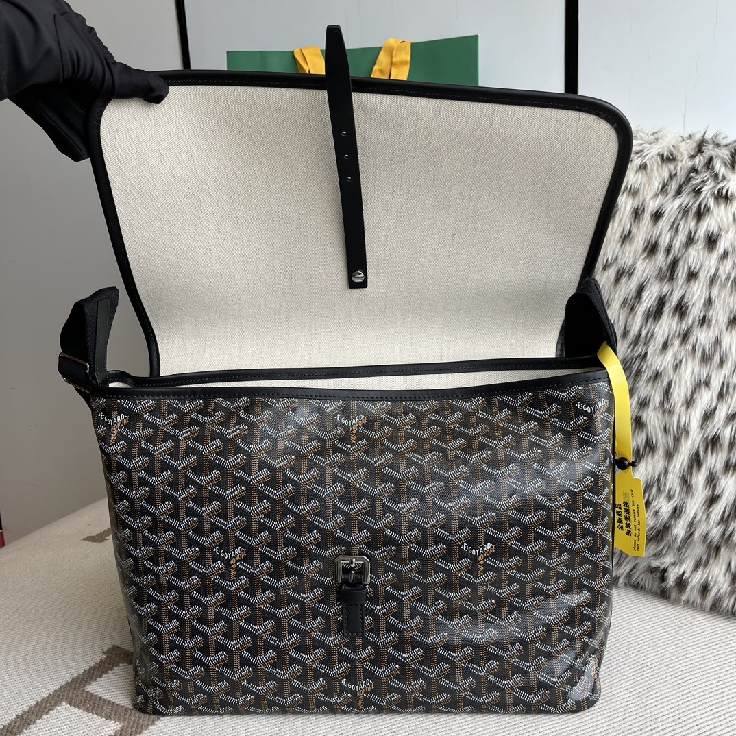 高仿Goyard*Capetien系列CAPETIM郵差包黑色中號免檢版