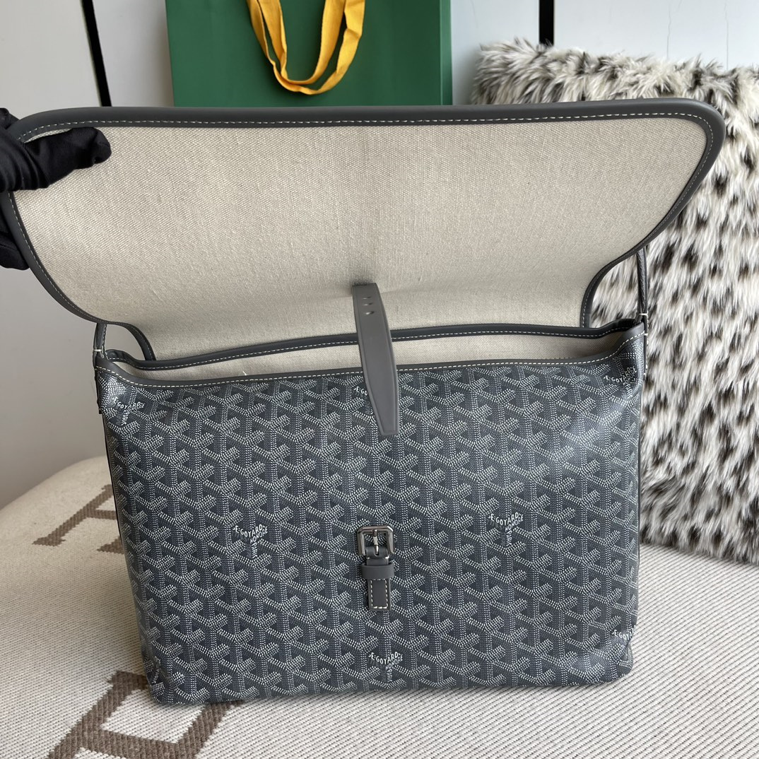 高仿Goyard*Capetien系列CAPETID郵差包灰色中號免檢版