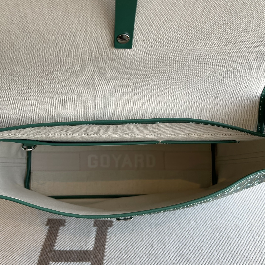 高仿Goyard*Capetien系列CAPETIX郵差包綠色中號免檢版