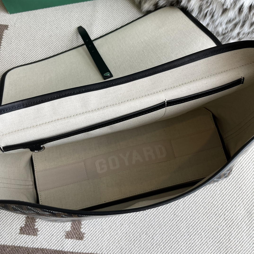 高仿Goyard*Capetien系列CAPETIM郵差包黑色中號免檢版