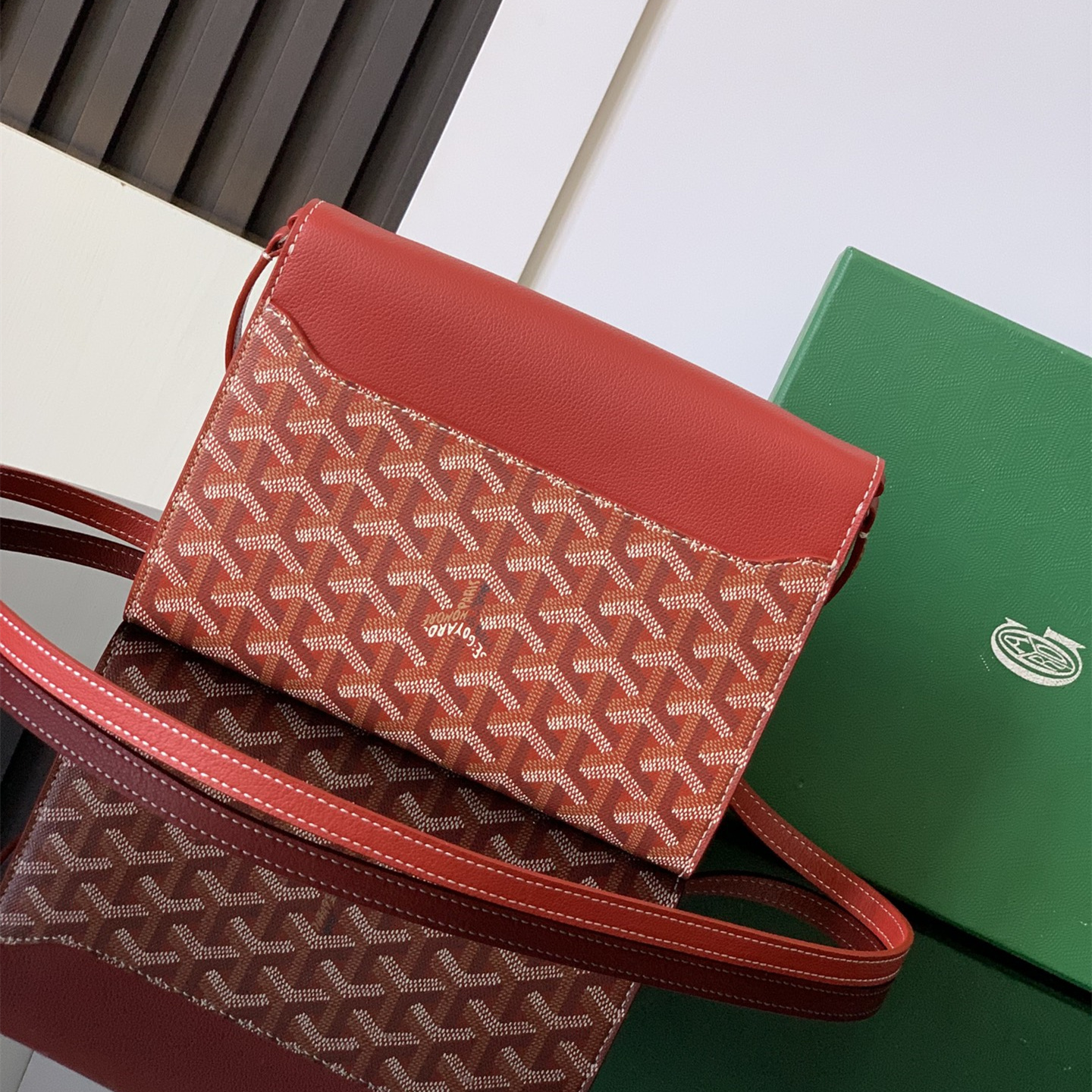 高仿Goyard*CHYPRE3帆布皮革信封袋男女同款紅色免檢版
