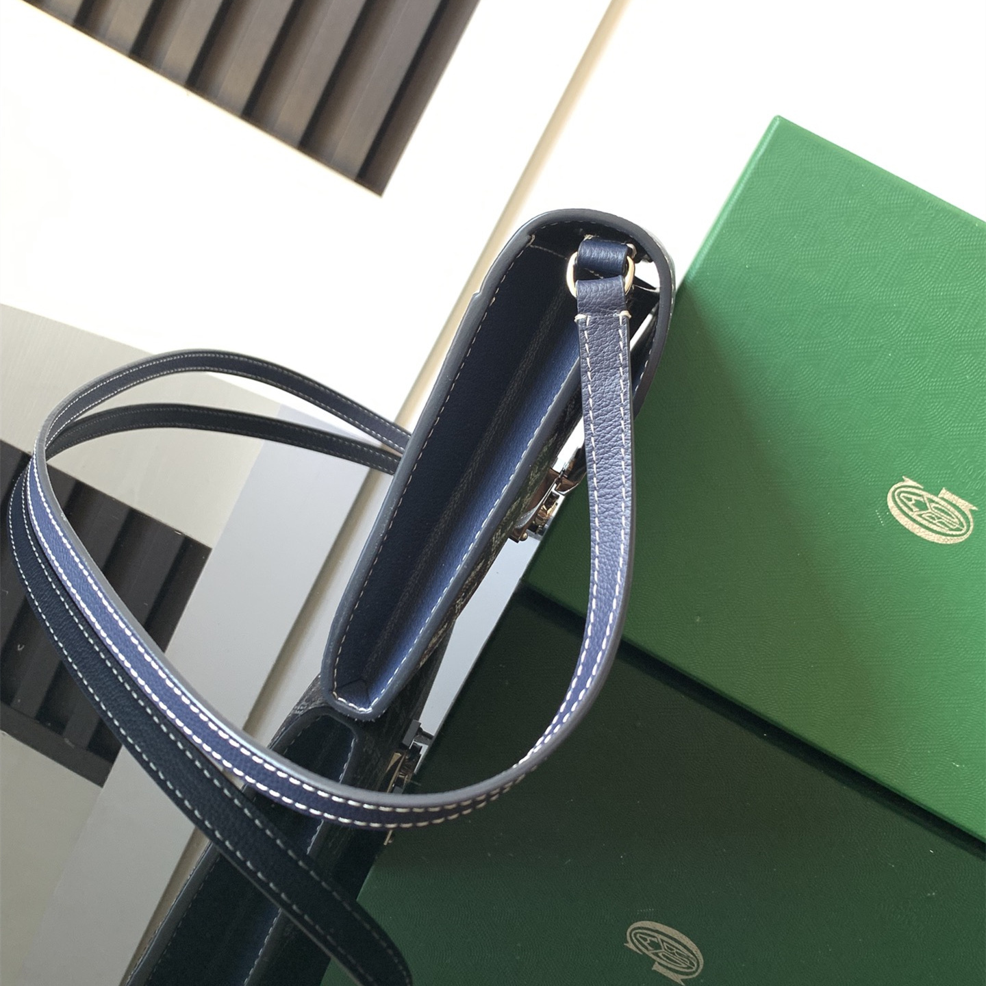 高仿Goyard*CHYPRE1帆布皮革信封袋男女同款藍色免檢版