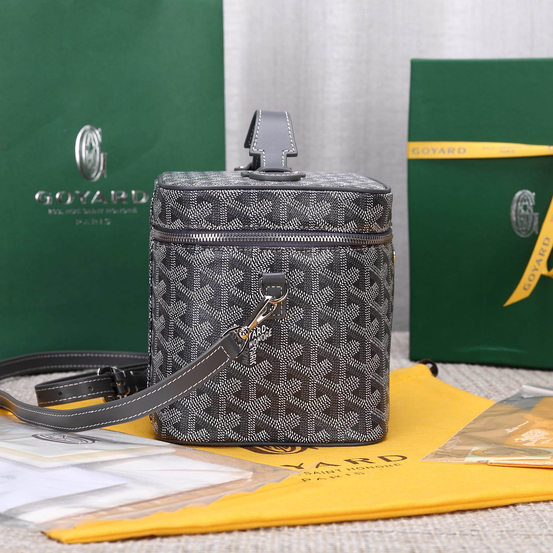 高仿Goyard*Muse系列MUSEVA5單價盒子包灰色免檢版