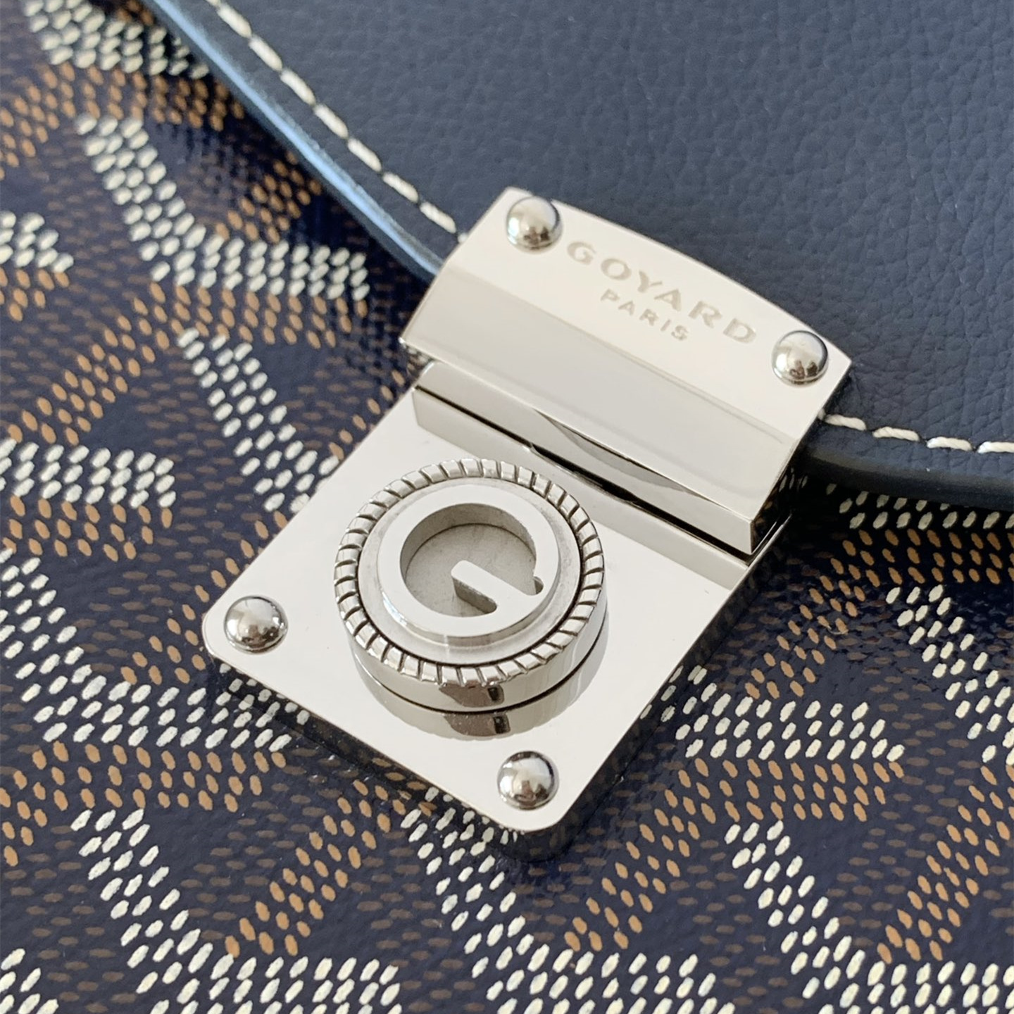 高仿Goyard*CHYPRE1帆布皮革信封袋男女同款藍色免檢版