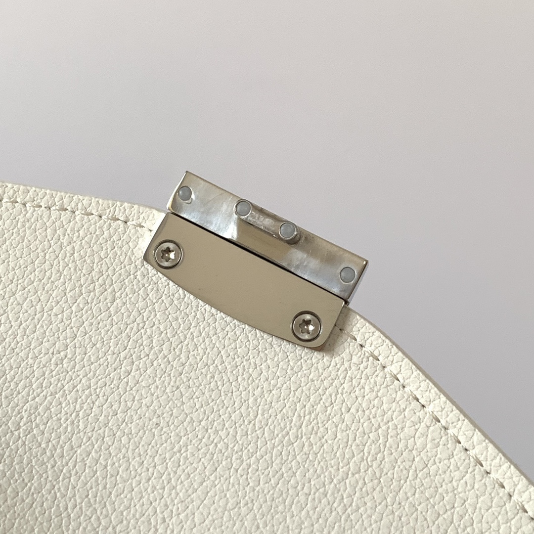 高仿Goyard*CHYPRE4帆布皮革信封袋男女同款白色免檢版