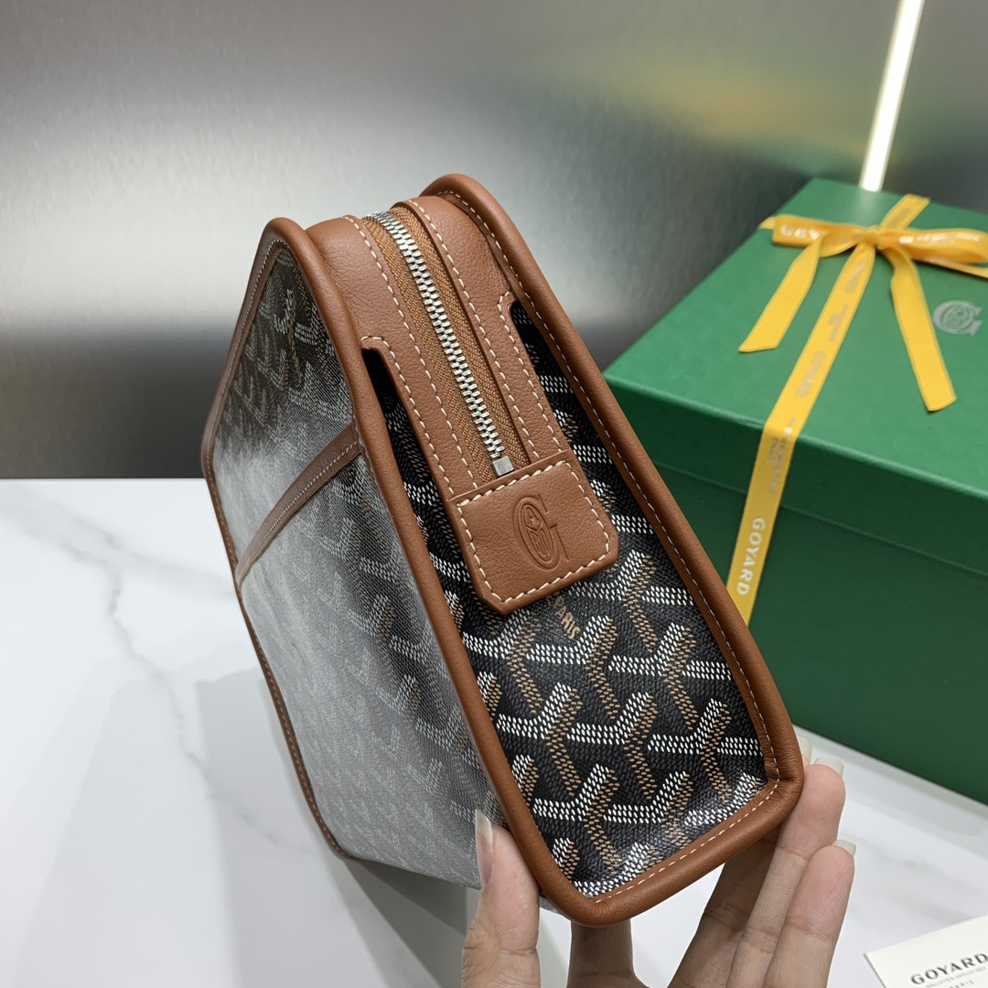 高仿Goyard*JOUVEN2多功能洗漱手拿包棕色小號免檢版