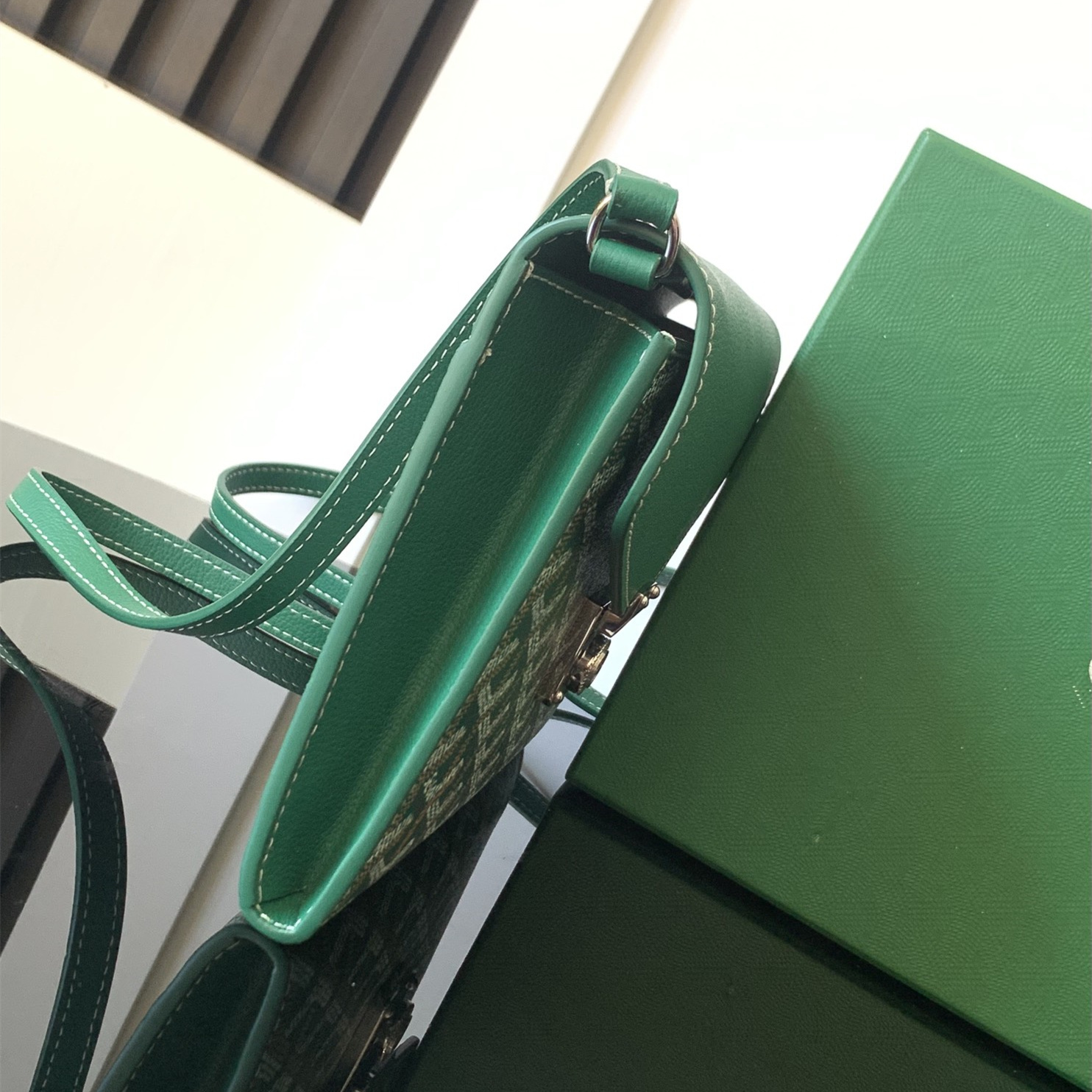 高仿Goyard*CHYPRE8帆布皮革信封袋男女同款綠色免檢版
