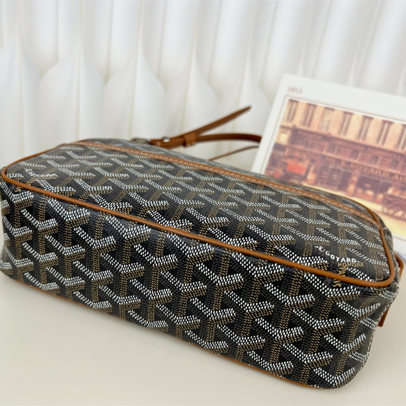 高仿Goyard*CAPVEP4相機郵差包棕色小號免檢版