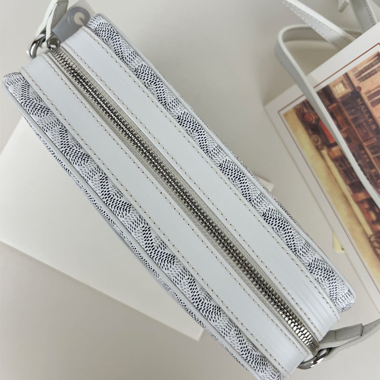 高仿Goyard*CAPVEP1相機郵差包白色小號免檢版