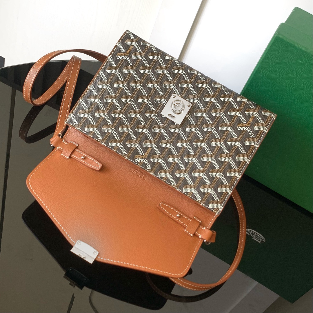 高仿Goyard*CHYPRE10帆布皮革信封袋男女同款棕色免檢版