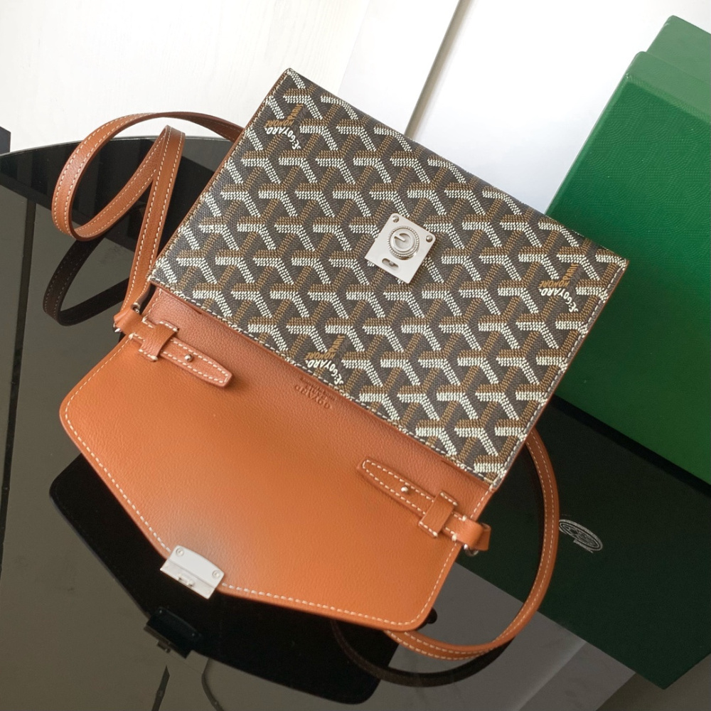 高仿Goyard*CHYPRE10帆布皮革信封袋男女同款棕色免檢版
