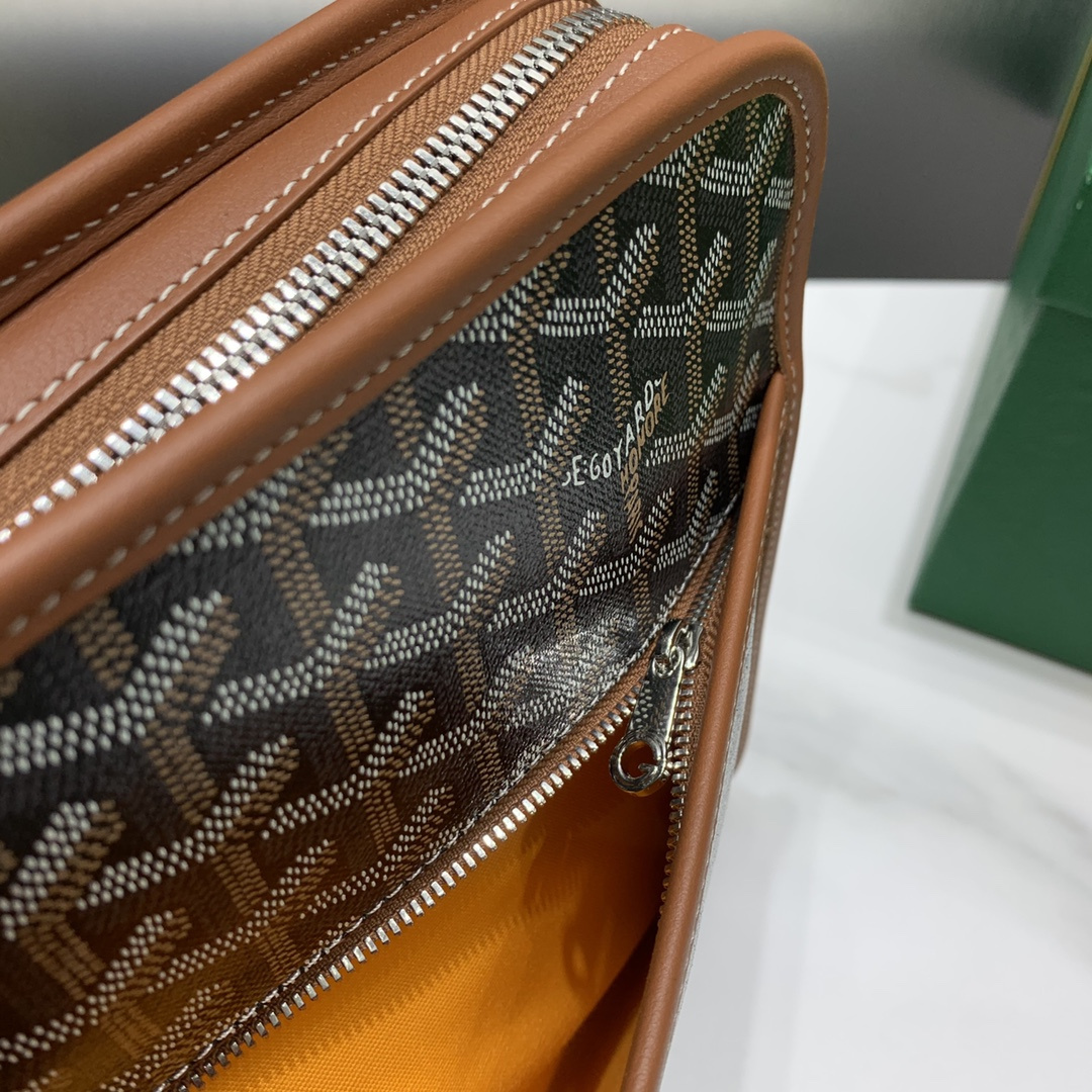 高仿Goyard*JOUVEM2多功能洗漱手拿包棕色大號免檢版