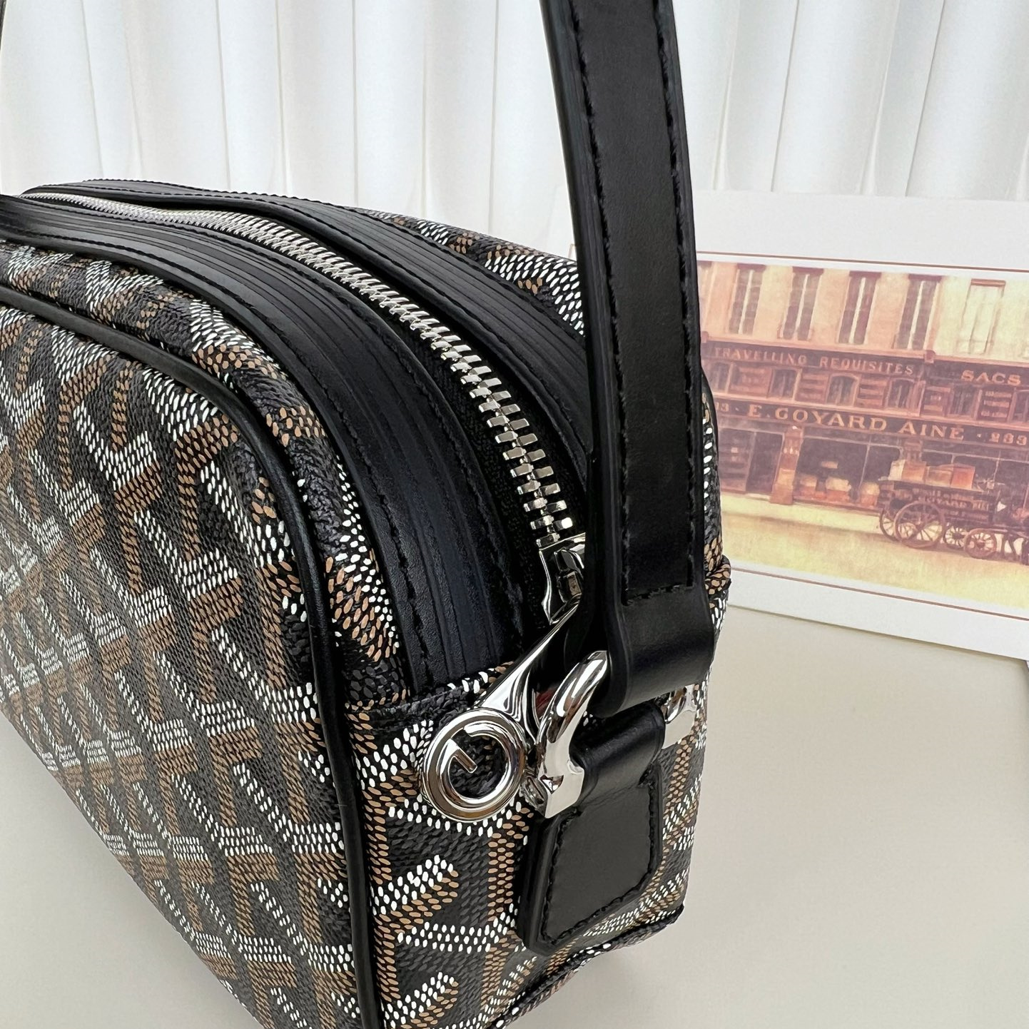 高仿Goyard*CAPVEP5相機郵差包黑色小號免檢版