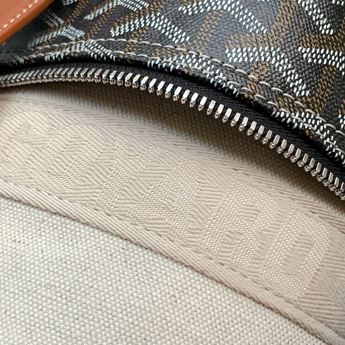 高仿Goyard*BARREL3運動手提旅行袋40棕色免檢版