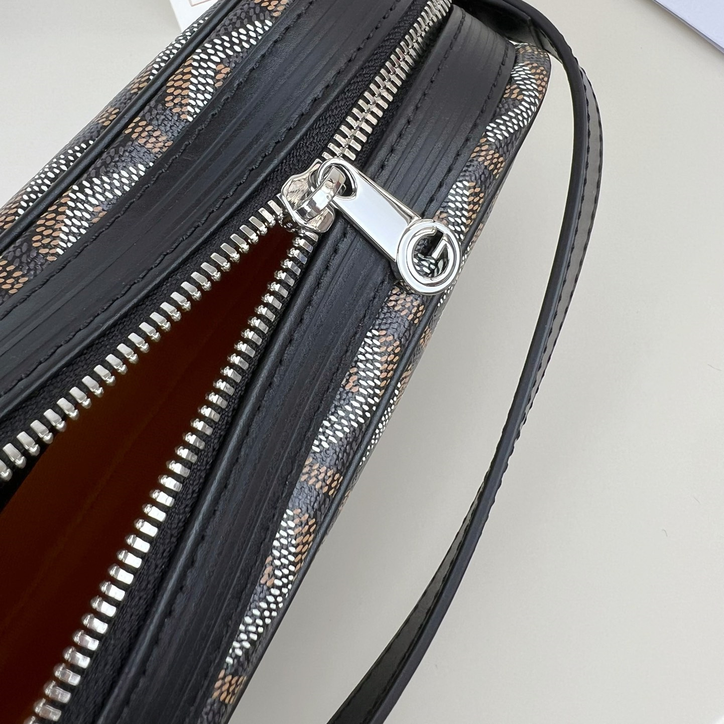 高仿Goyard*CAPVEP5相機郵差包黑色小號免檢版
