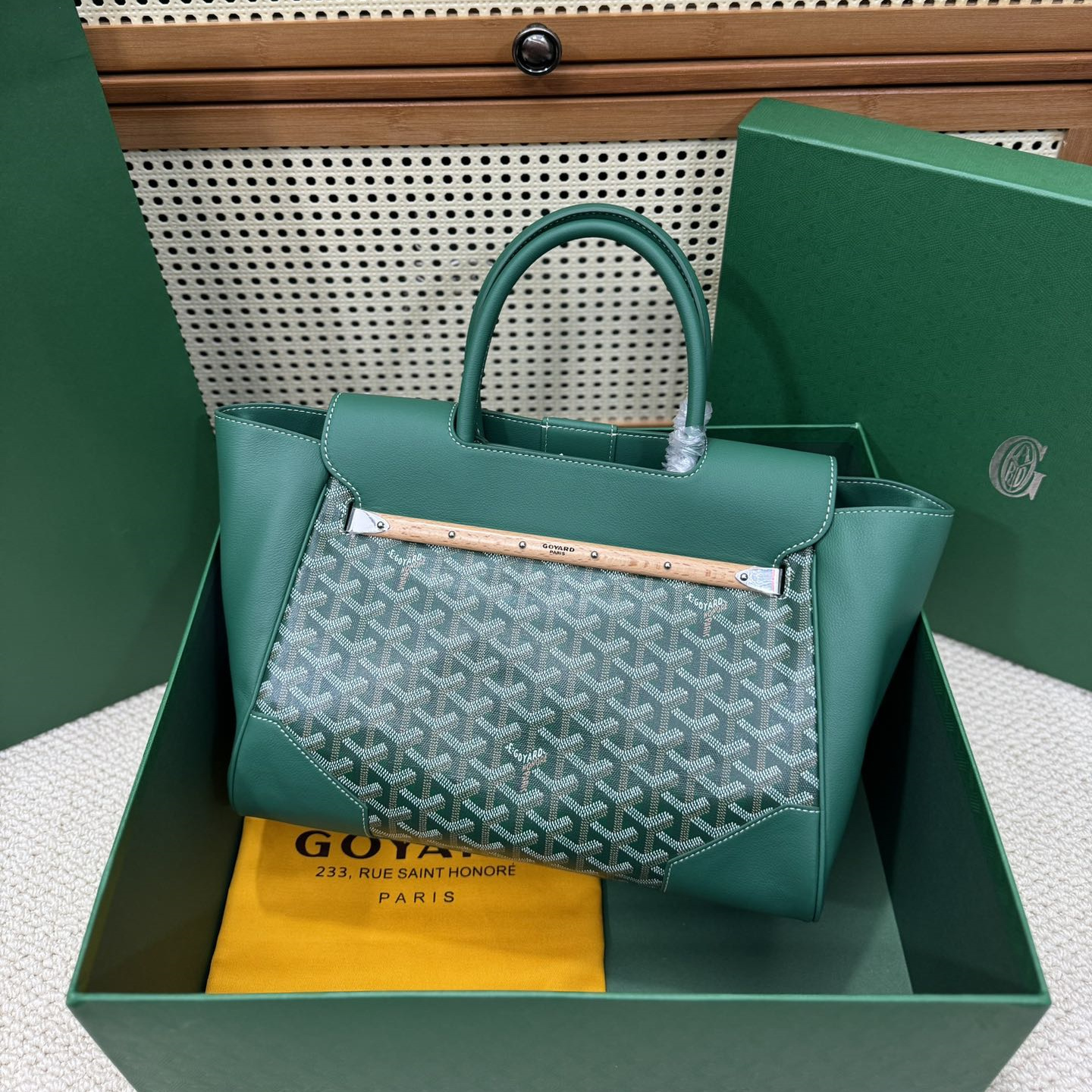 高仿Goyard*SAIGOC2手提托特包雙拼綠色大號免檢版
