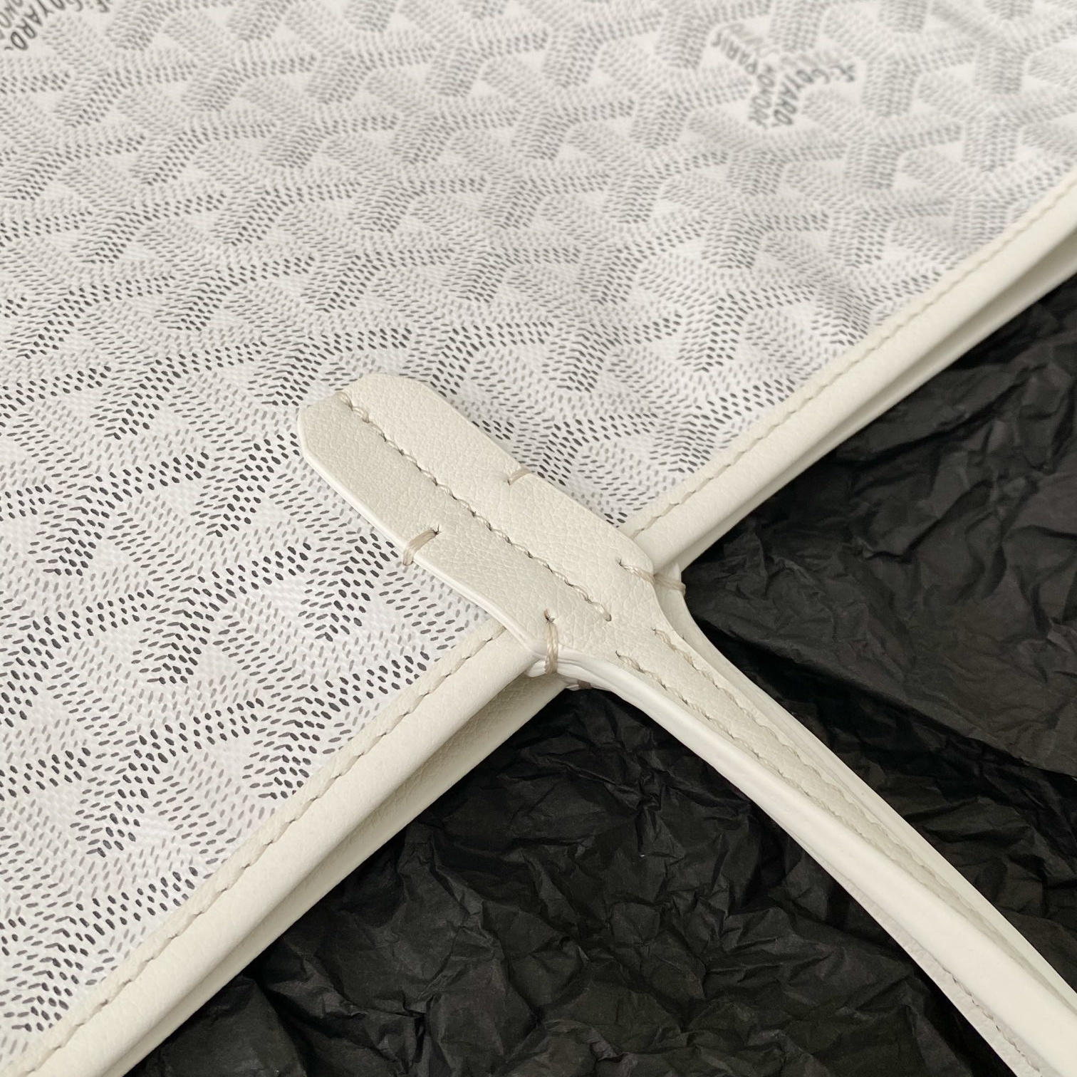 高仿Goyard*STLOUIC滿印Tote購物袋白色中號免檢版