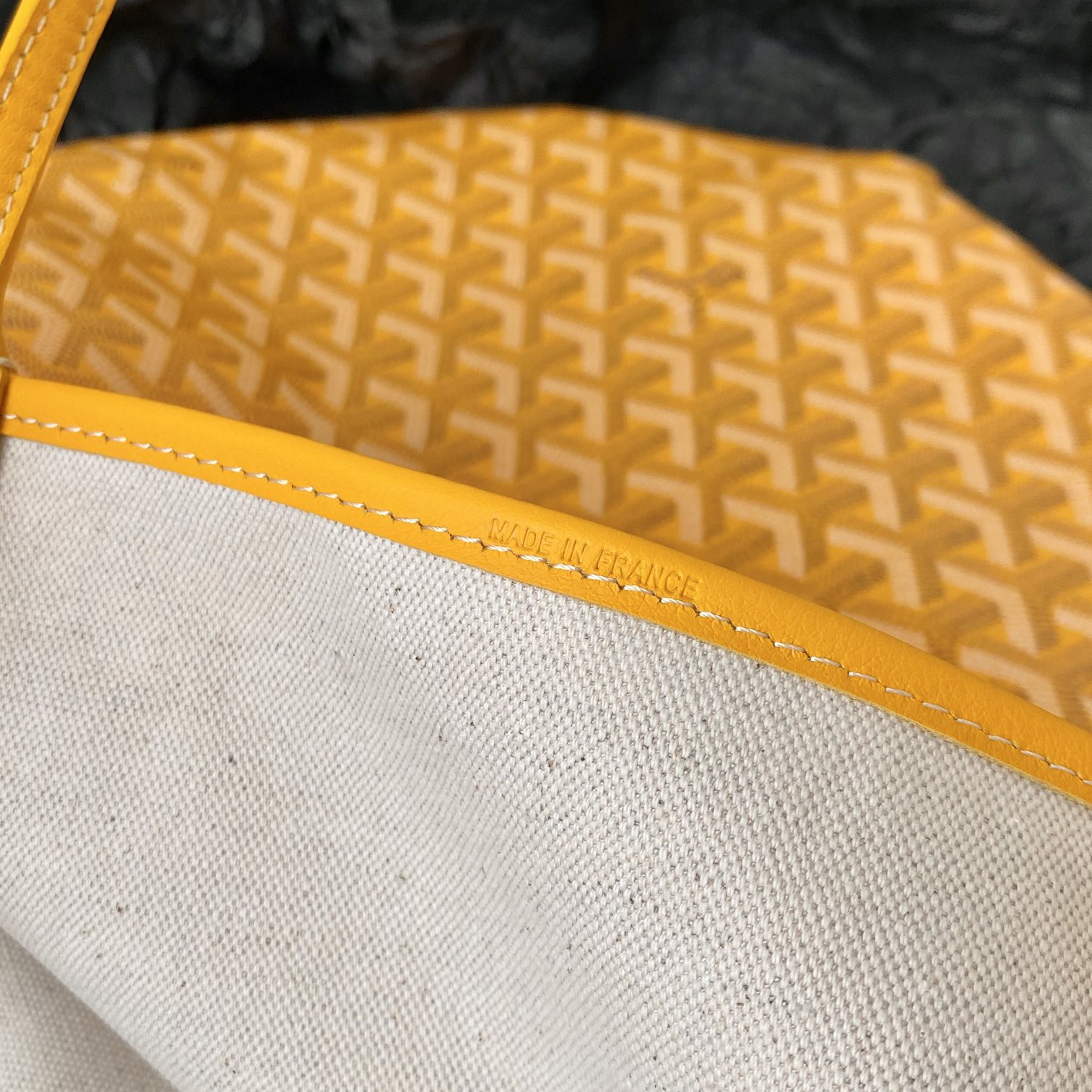 高仿Goyard*STLOUI2滿印Tote媽咪袋黃色大號免檢版