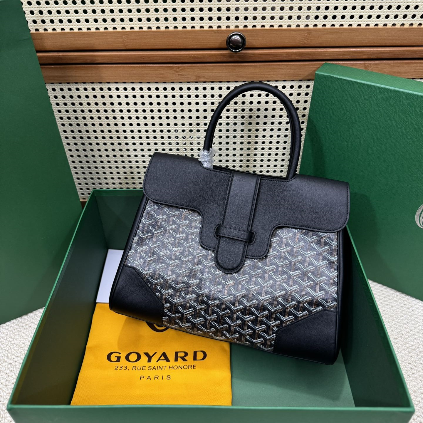 高仿Goyard*SAIGOC10手提托特包雙拼黑色大號免檢版