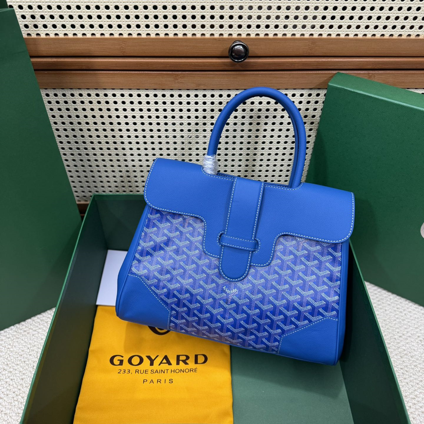 高仿Goyard*SAIGOC9手提托特包雙拼藍色大號免檢版