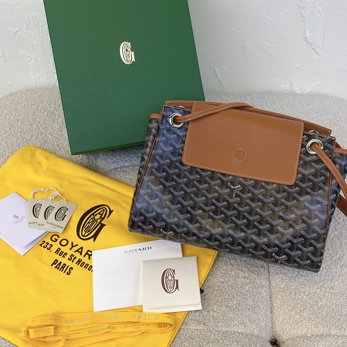 高仿Goyard*ROUETT2老花滿印單肩手拎袋紫色小號免檢版