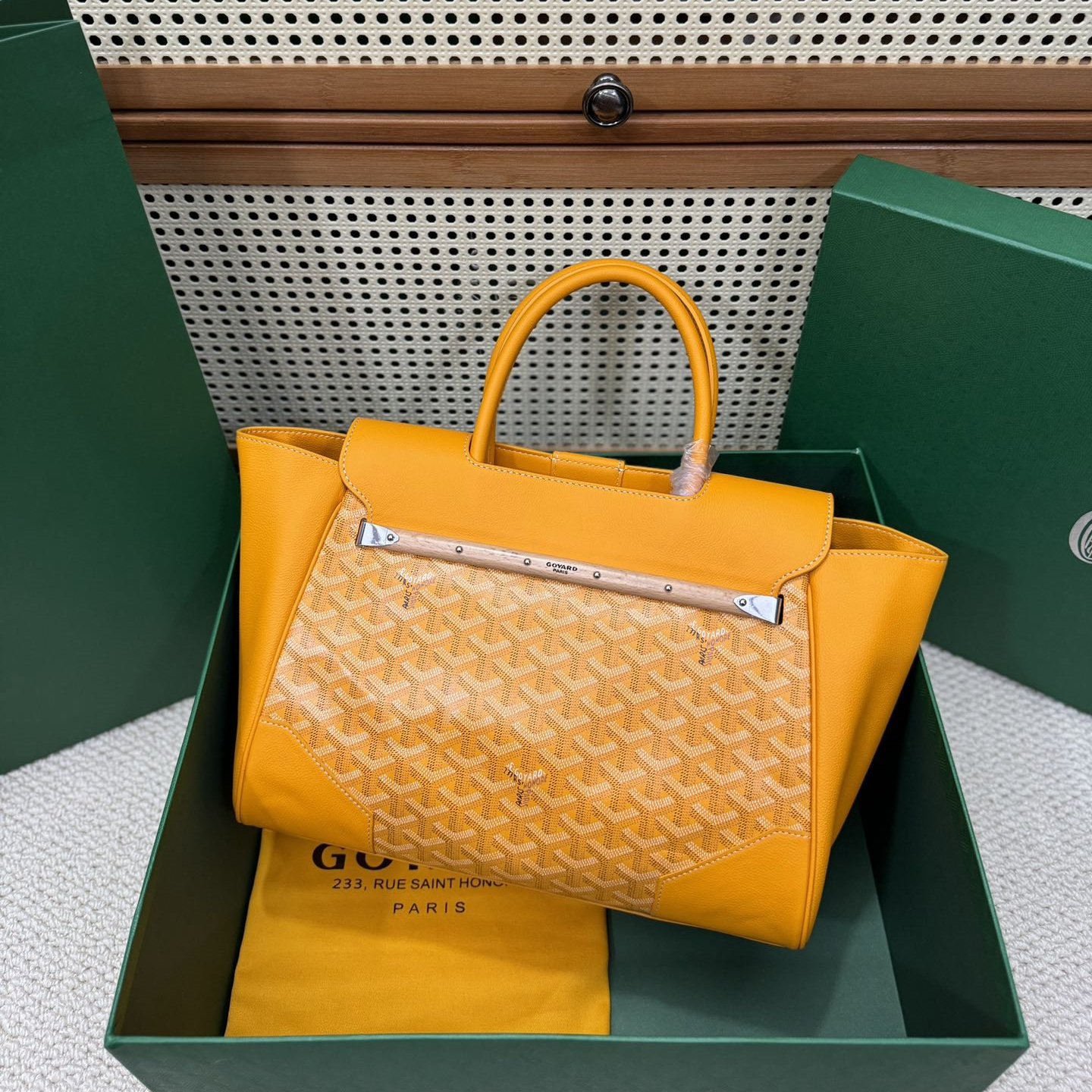 高仿Goyard*SAIGOC5手提托特包雙拼黃色大號免檢版