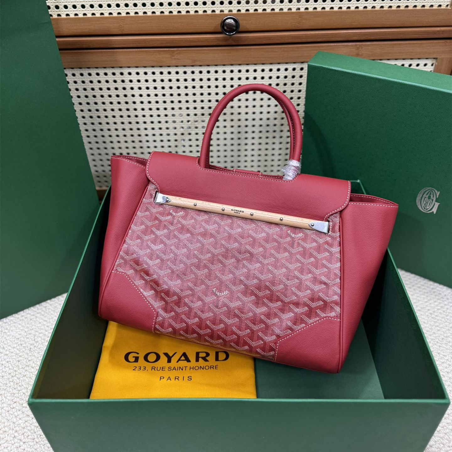 高仿Goyard*SAIGOC4手提托特包雙拼紅色大號免檢版