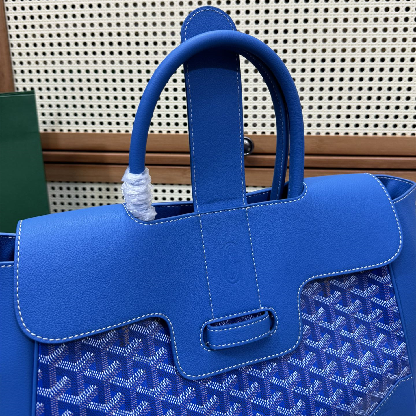 高仿Goyard*SAIGOC9手提托特包雙拼藍色大號免檢版