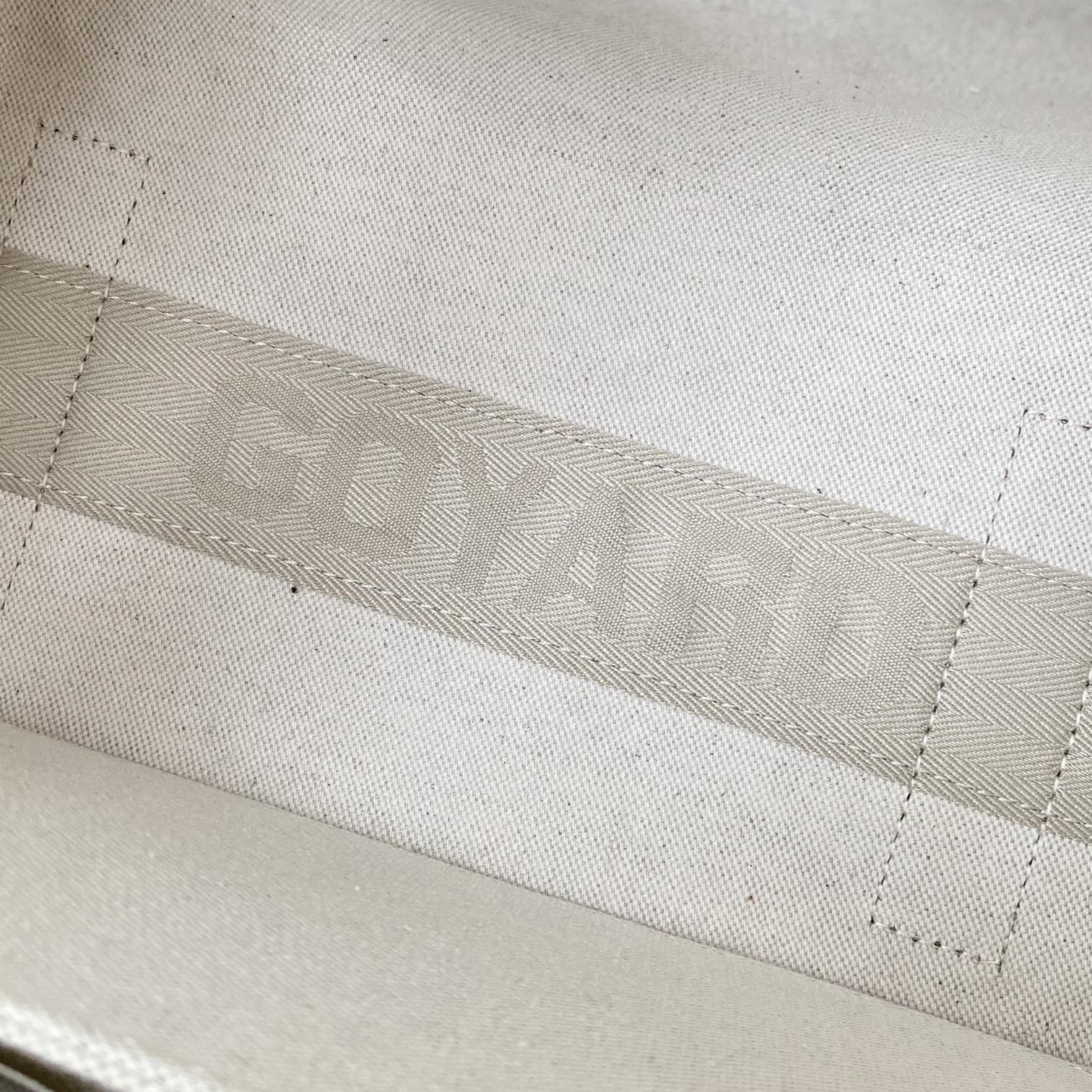 高仿Goyard*ROUETT2老花滿印單肩手拎袋紫色小號免檢版