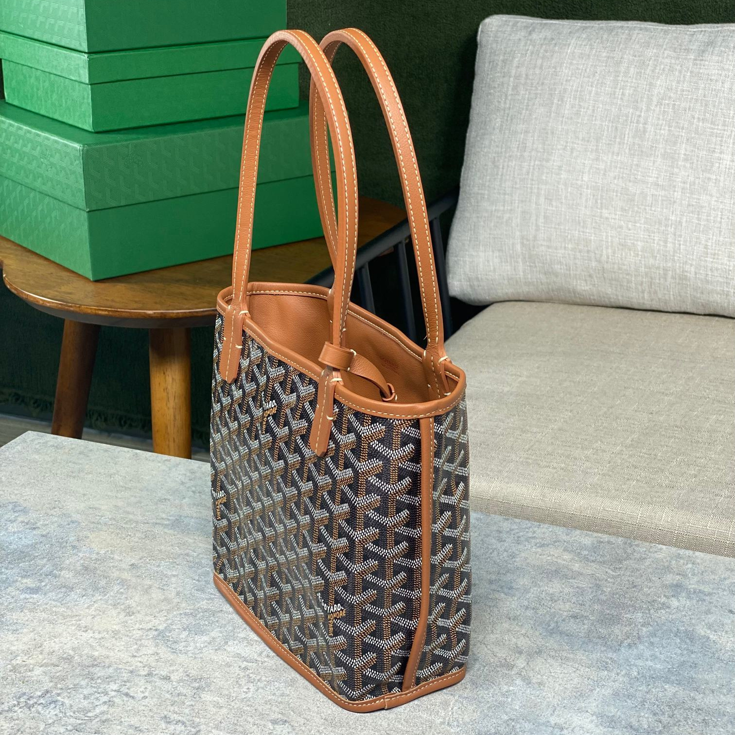 高仿Goyard*GY10183雙面兩用MiniTote手袋棕色免檢版