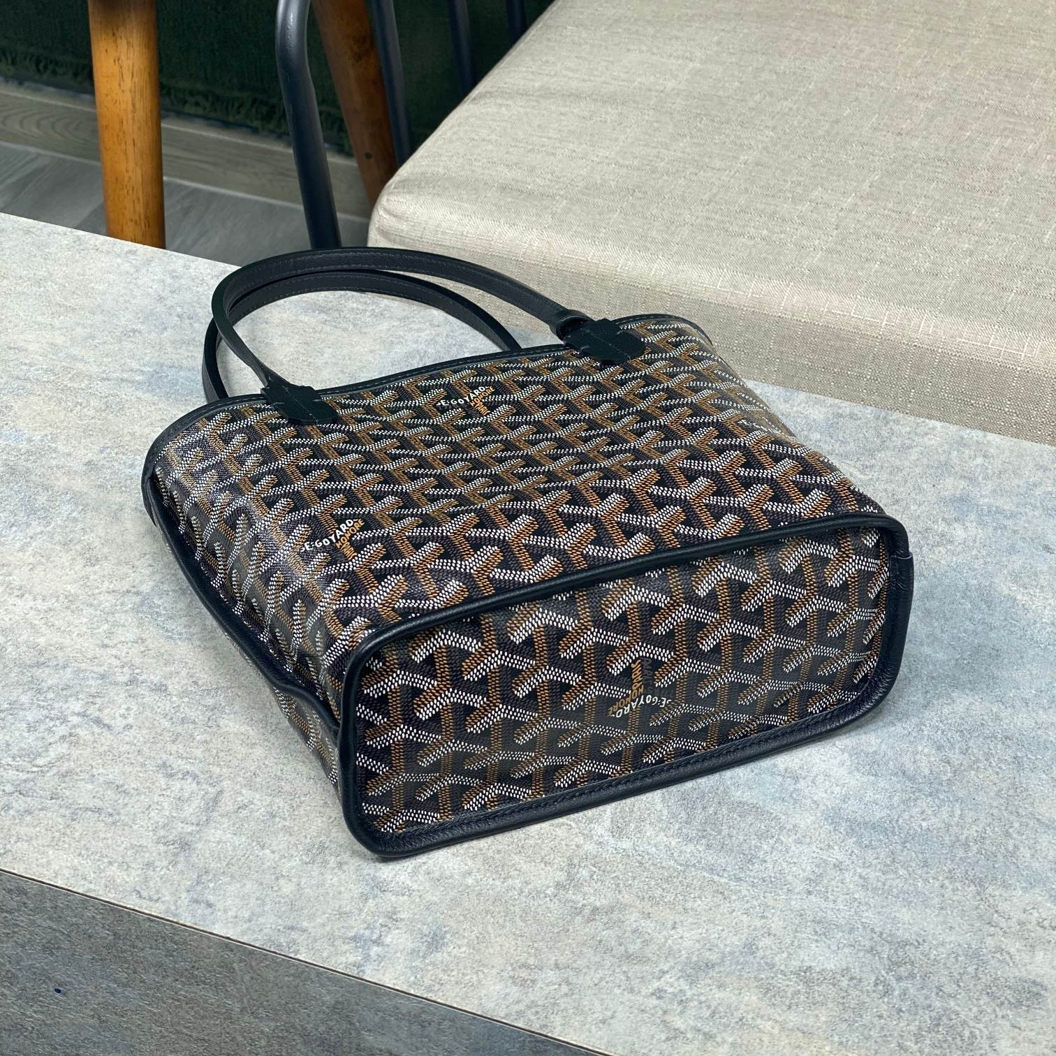 高仿Goyard*GY10185雙面兩用MiniTote手袋黑色免檢版