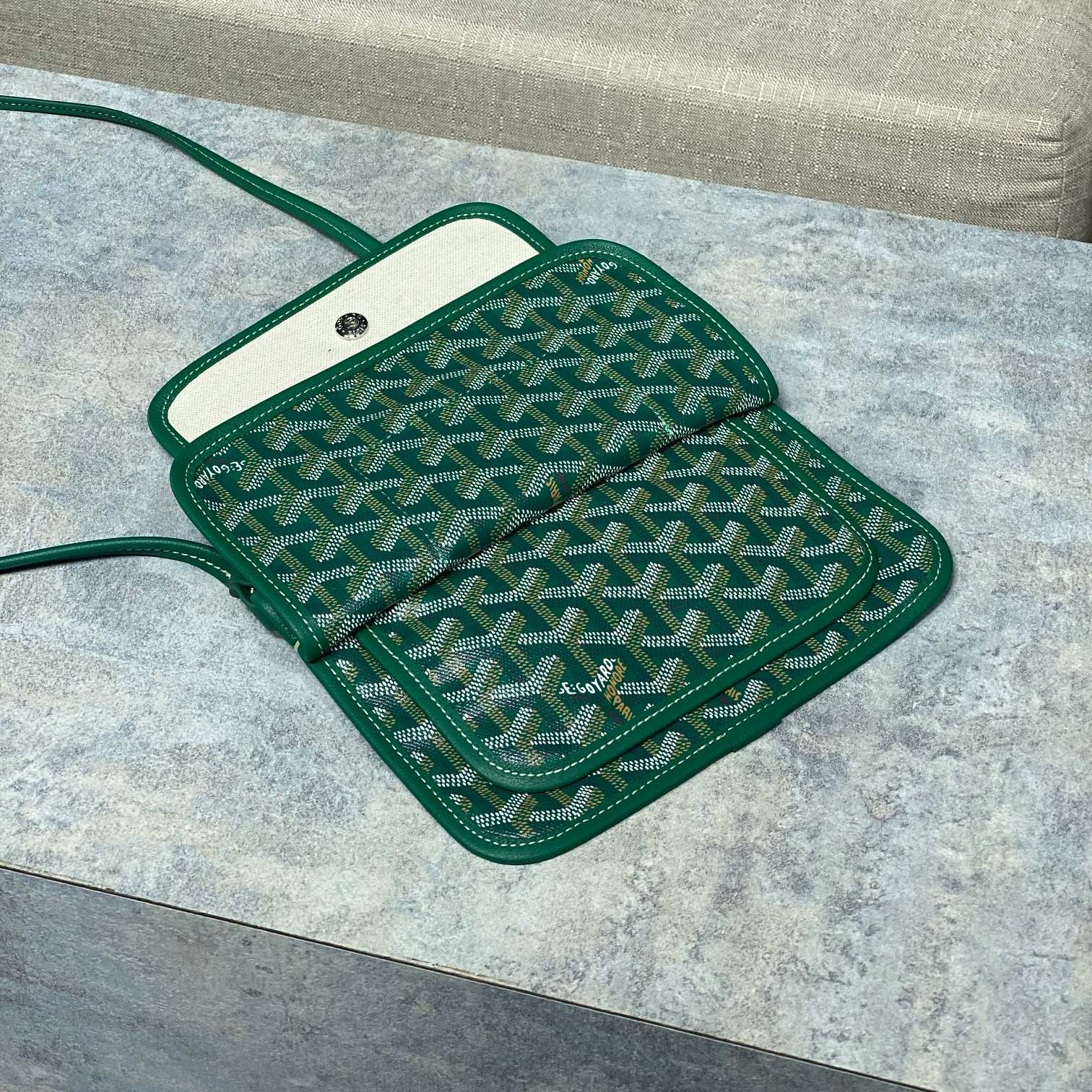 高仿Goyard*PLUMET1小巧信封袋綠色免檢版