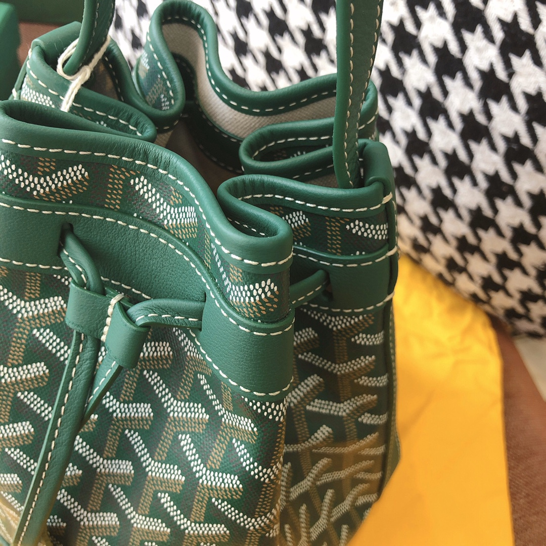 高仿Goyard*PEFLOT4抽繩水桶包綠色免檢版
