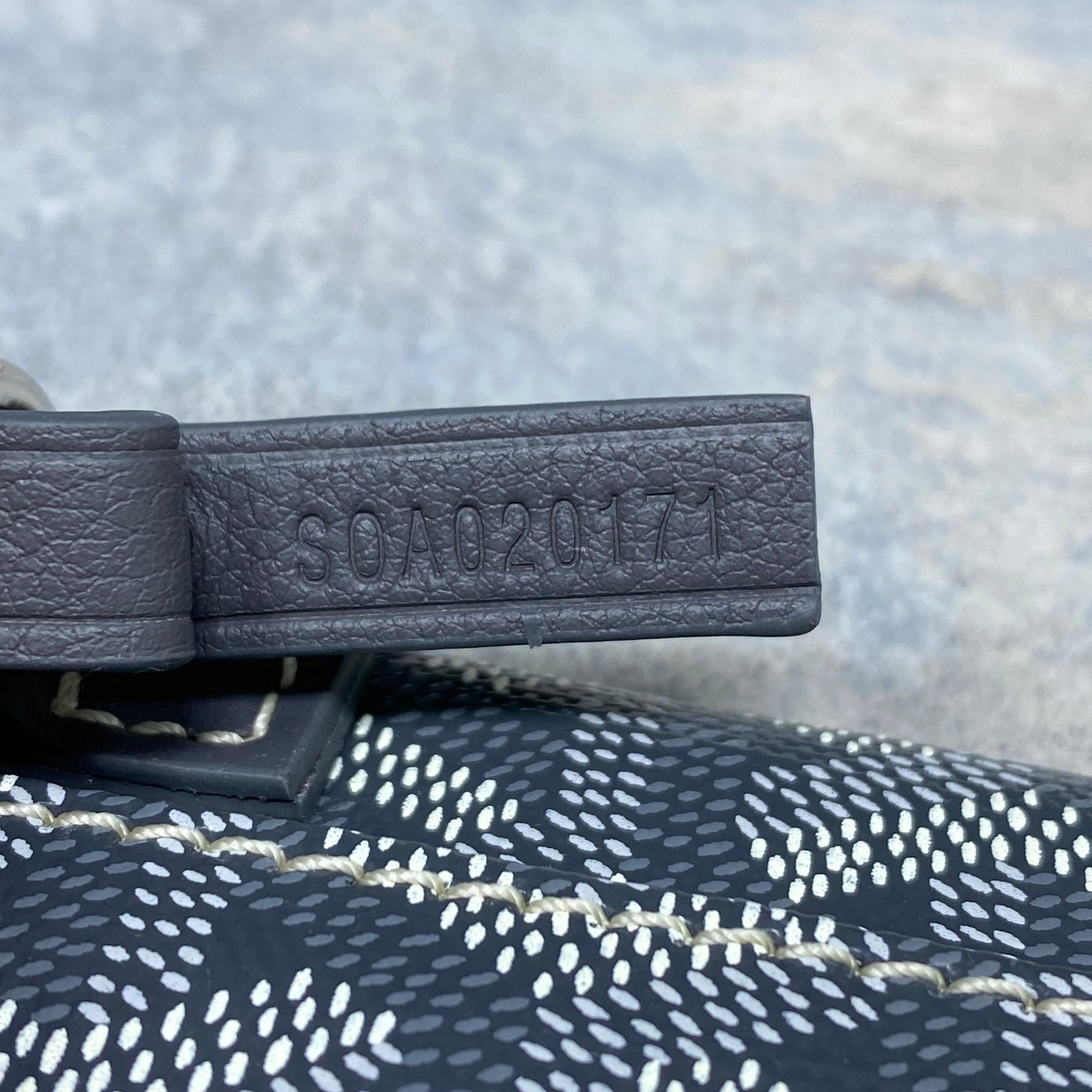 高仿Goyard*GY10181雙面兩用MiniTote手袋灰色免檢版