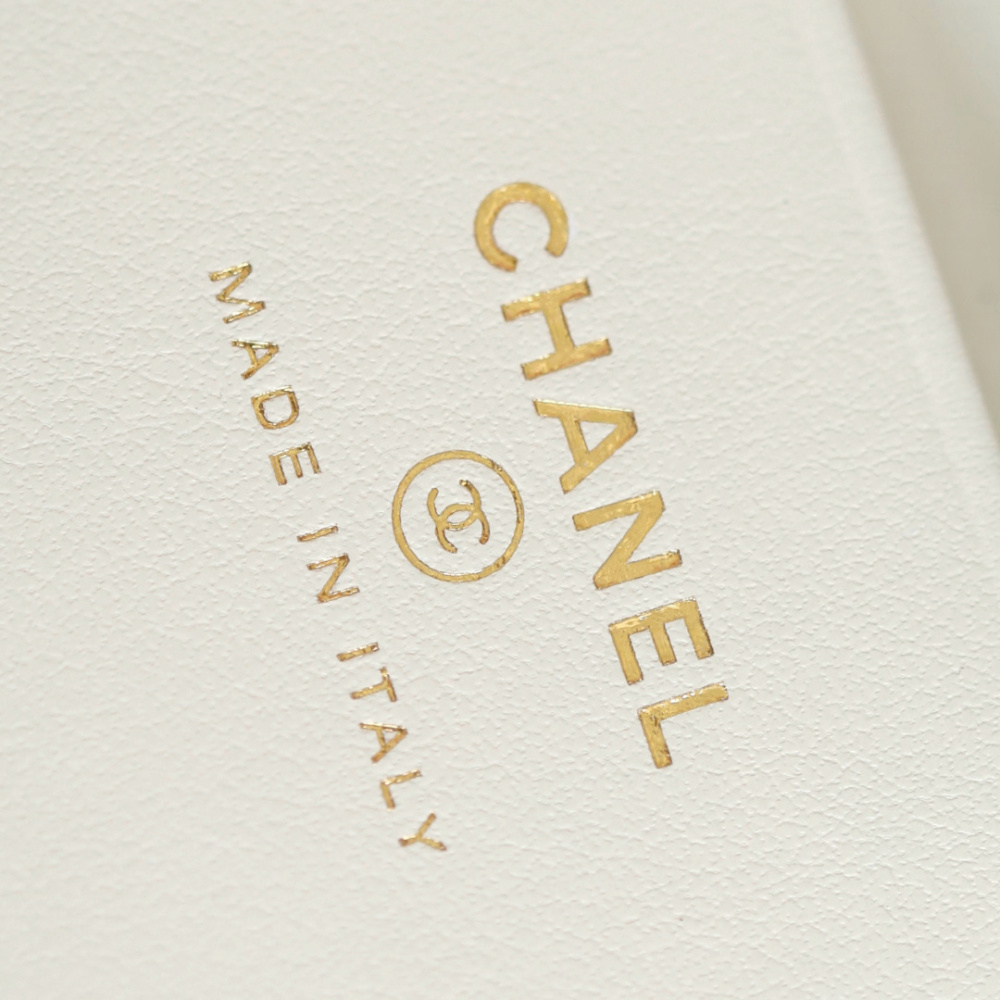 高仿Chanel*25P系列4385荔枝紋牛皮單肩包白色小號免檢版