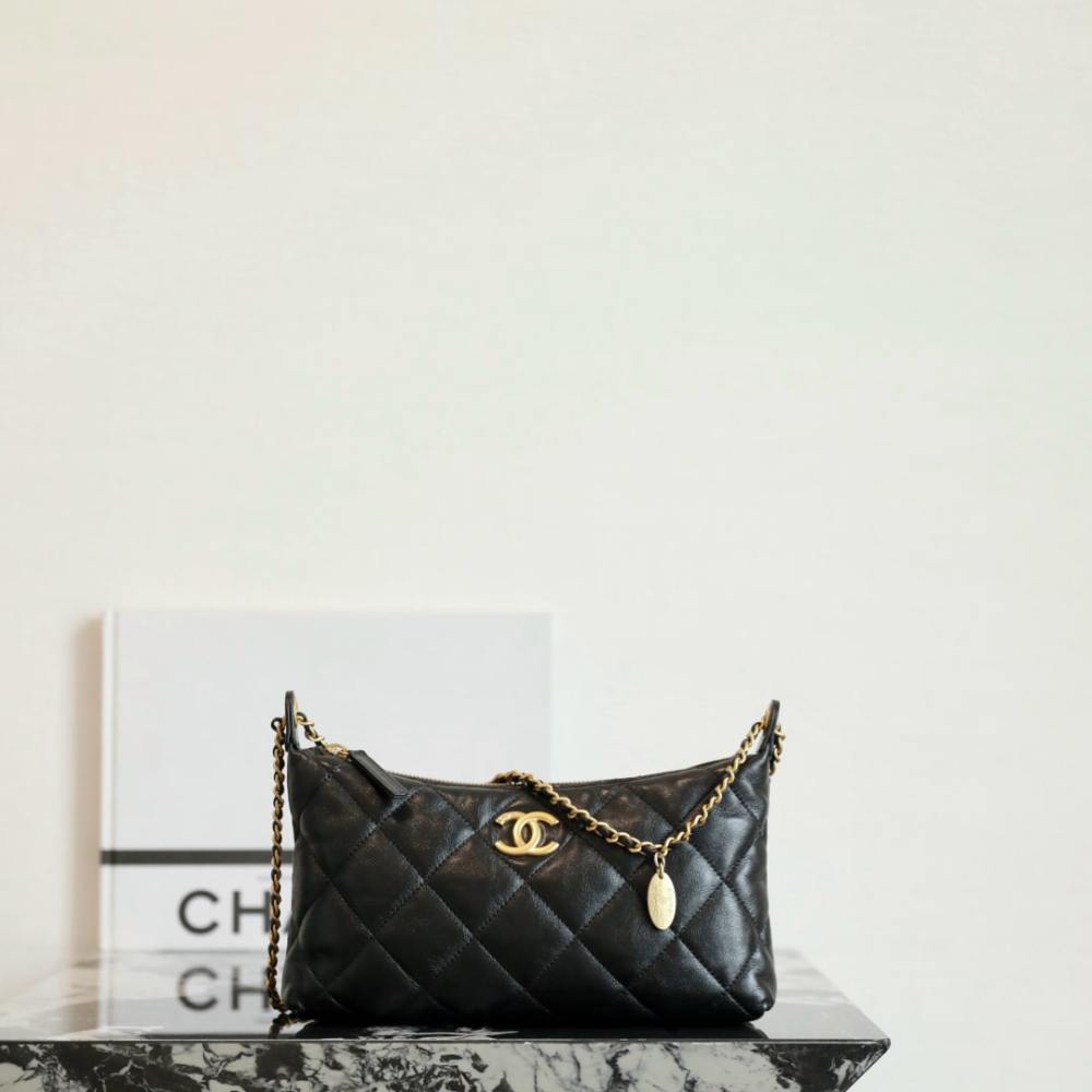 高仿Chanel*25S系列AS5528小羊皮腋下包黑色免檢版
