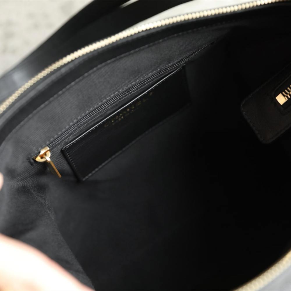 高仿Chanel*25S系列AS5509小牛皮單肩流浪大號免檢版