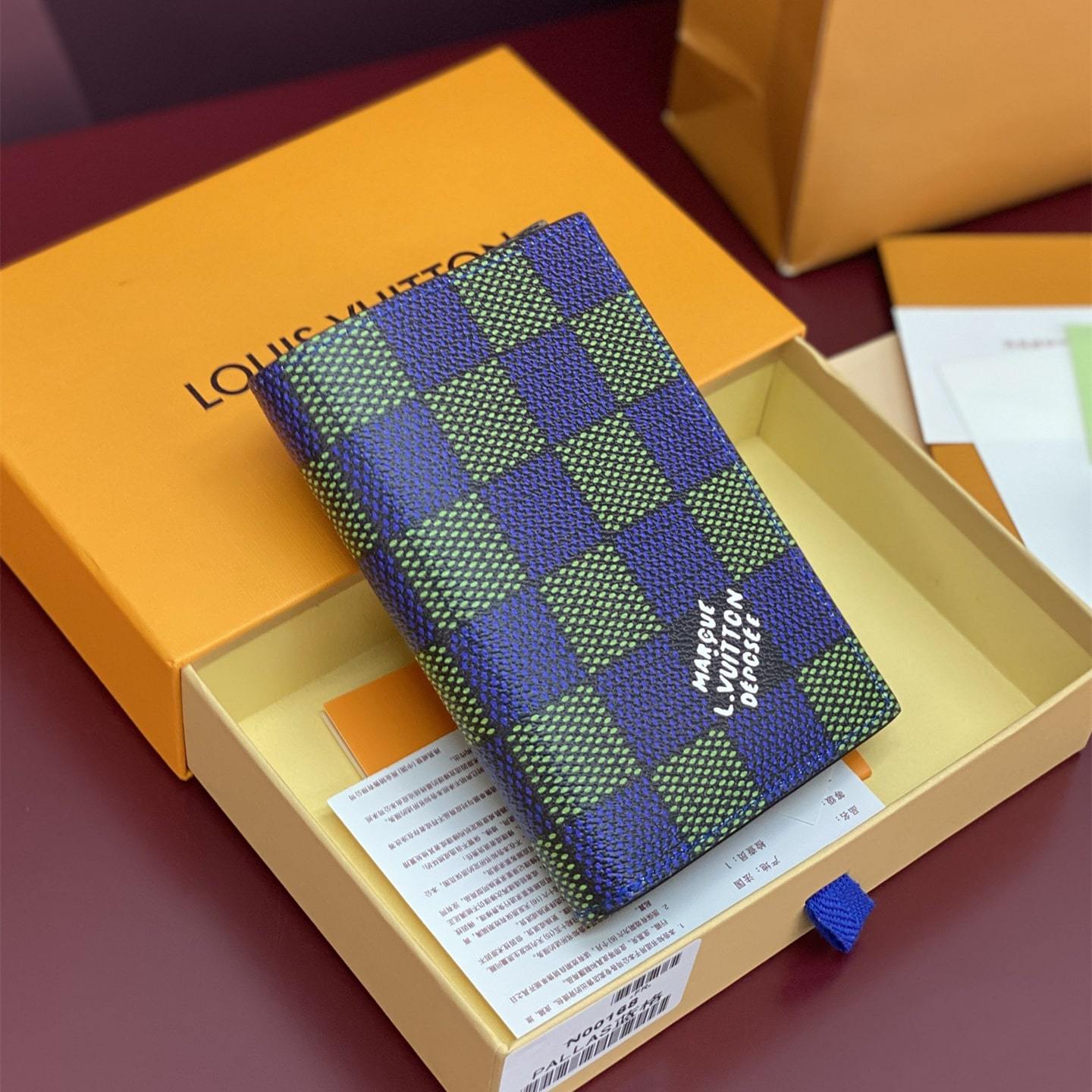 高仿LV*N00168雙拼色棋盤格護照夾免檢版