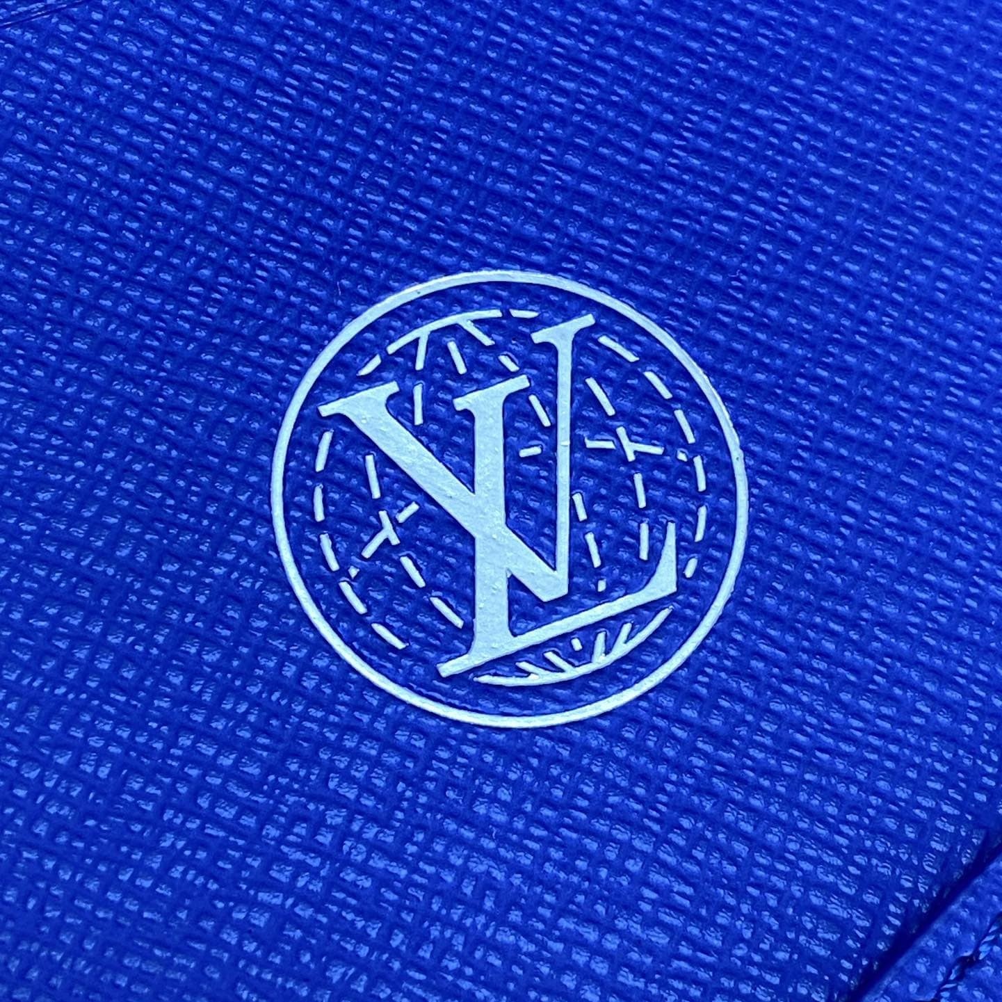 高仿LV*N00168雙拼色棋盤格護照夾免檢版