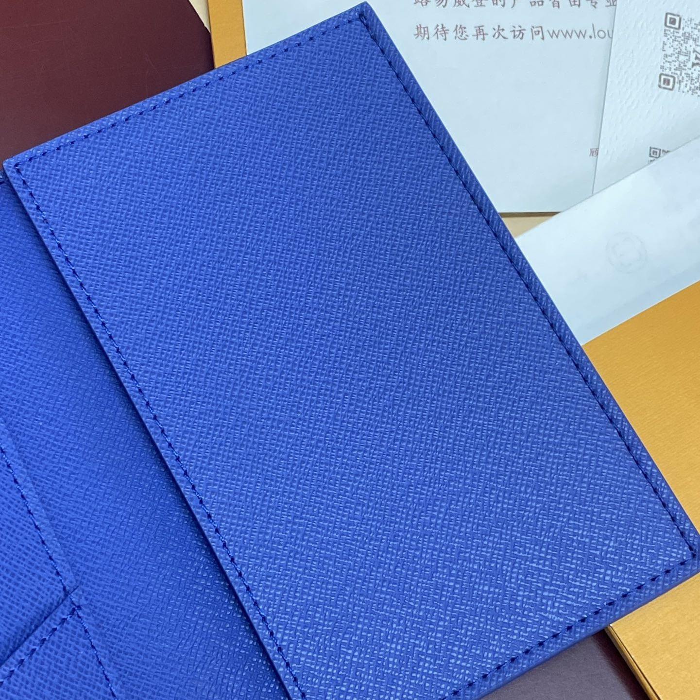高仿LV聯名Nigo系列M25967駐日美軍紀念款護照夾藍色免檢版