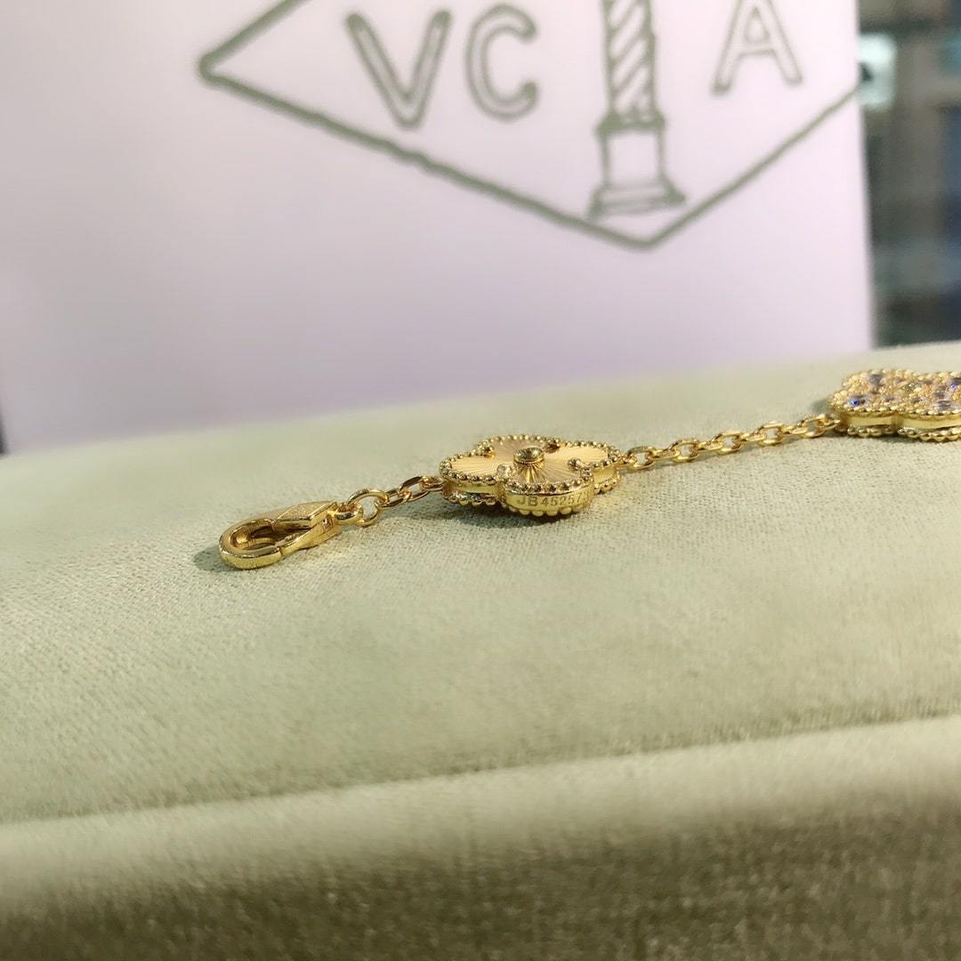 高仿首飾VanCleef&Arpels*RP4KN00五花四葉草金色手鏈
