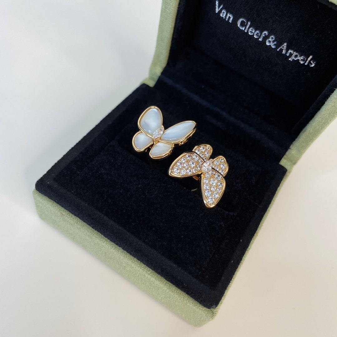 高仿首飾VanCleef&Arpels*RPO7AL0蝴蝶戒指