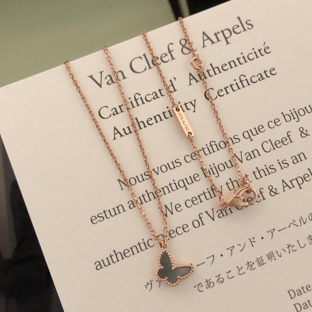 高仿首飾VanCleef&Arpels*RF69300貝母蝴蝶吊墜頸鏈
