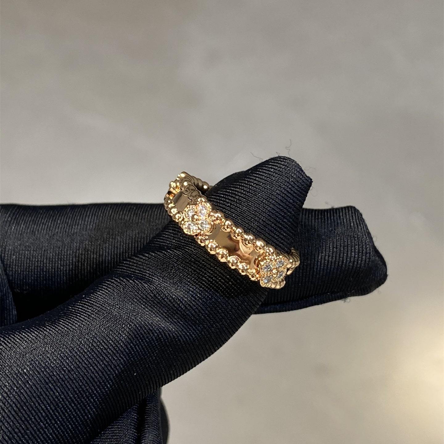 高仿首飾VanCleef&Arpels*RPJMY00鑲鑽萬花筒戒指玫瑰金