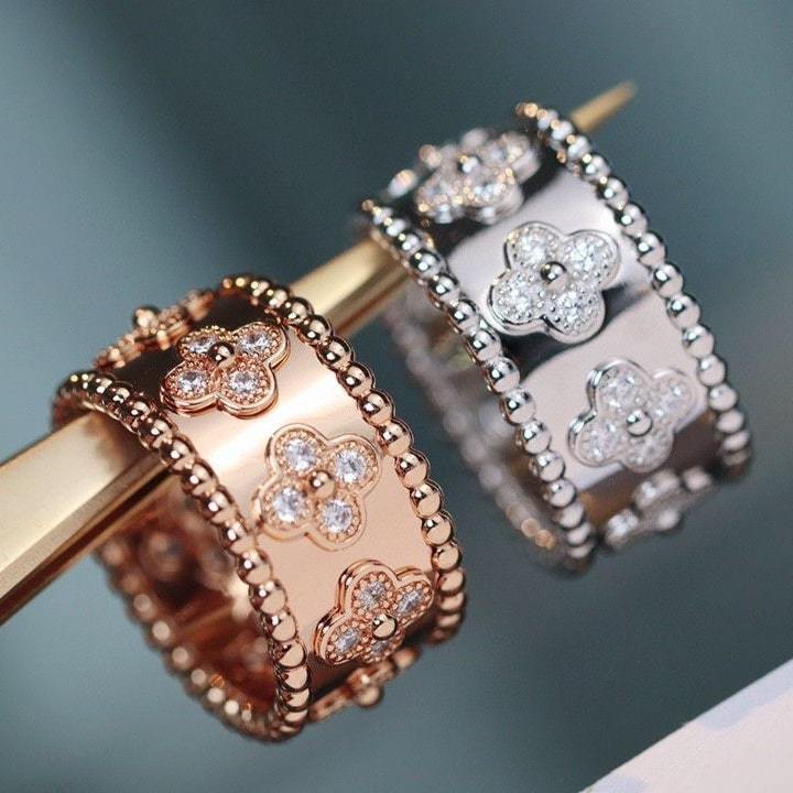 高仿首飾VanCleef&Arpels*RO9ND00鑲鑽萬花筒戒指白金中號