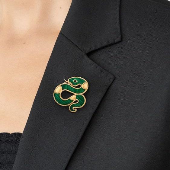 高仿首飾VanCleef&Arpels*RP7UJ00蛇形瑪瑙圖案胸針