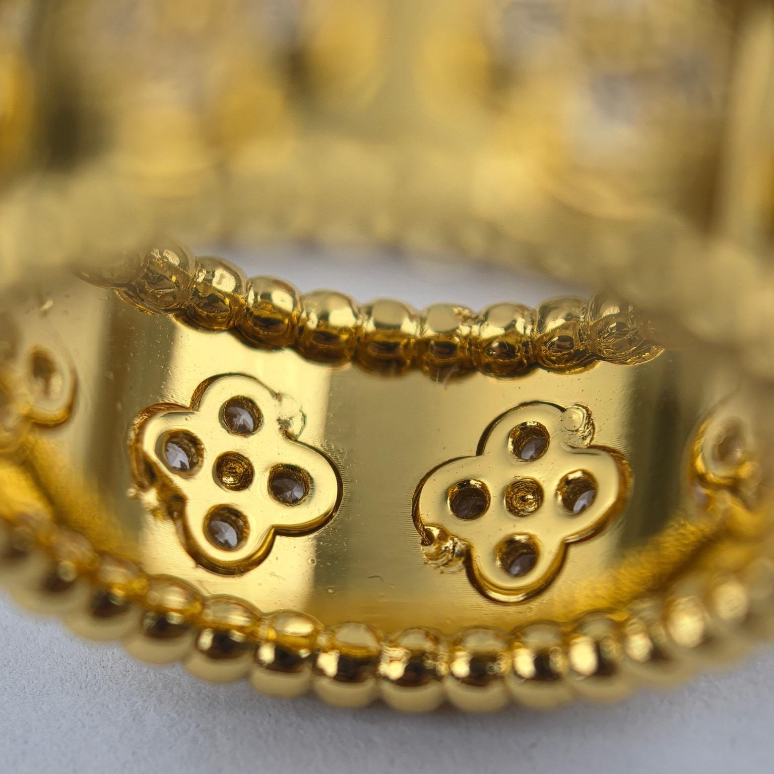 高仿首飾VanCleef&Arpels*RO9NC00鑲鑽萬花筒戒指黃金中號