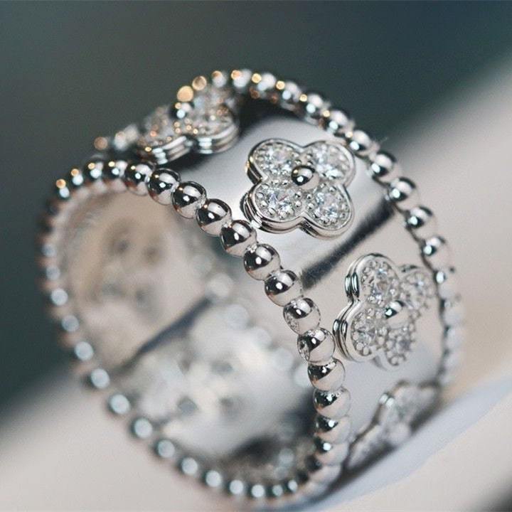 高仿首飾VanCleef&Arpels*RO9ND00鑲鑽萬花筒戒指白金中號