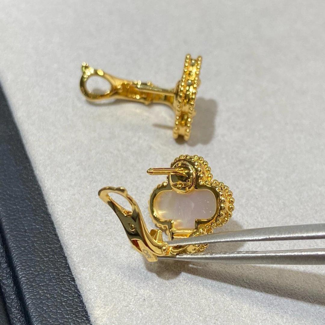 高仿首飾VanCleef&Arpels*RA44100四葉草貝母耳釘黃金款